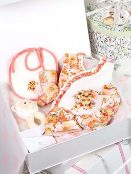 THE BABY TRUNK - New Born Essential Pure Cotton Baby Apparel Gift Box (Set of 6) (0-3 Months)