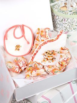 THE BABY TRUNK - New Born Essential Pure Cotton Baby Apparel Gift Box (Set of 5) (0-3 Months)