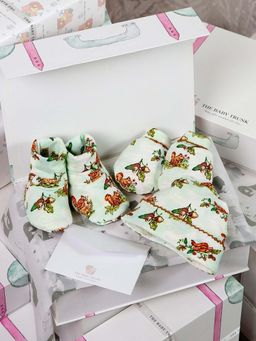 THE BABY TRUNK - New Born Essential Pure Cotton Baby Apparel Gift Box (Set of 3) (0-3 Months)