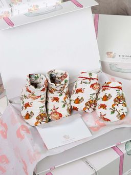 THE BABY TRUNK - Infant Essential Red Riding Hood Bib Gift Set Box (Set of 2) (0-3 Months)