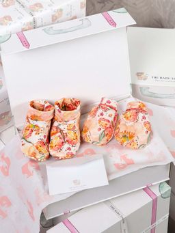 THE BABY TRUNK - Infant Essential Butterfly Bib Gift Set Box (Set of 2) (0-3 Months)