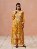 Yellow color option, Currently selected