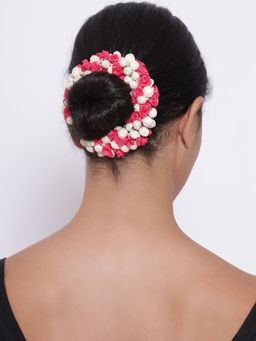 Aatmana - Handcrafted Pink Rose And Mogra Bun Hair Accessory