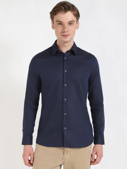 Calvin Klein - Navy Blue Solid Regular Fit Dobby Woven Shirt