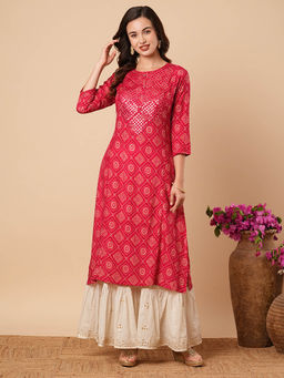FASHOR - Magenta Straight Printed & Mirror Work Round Neck Kurta