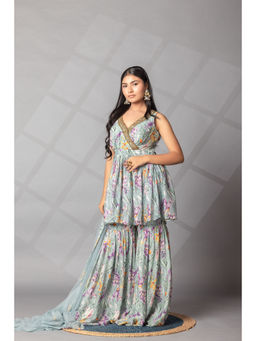 Zari Jaipur - Green Embroidery Kurti with Sharara & Dupatta (Set of 3)