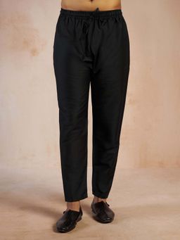 Vastramay - Men Black Viscose Silk Solid Pyjama