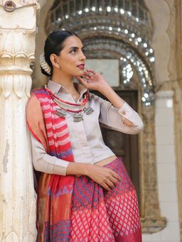 Triyah - Refined Taste Shirt Blouse With Gold Rose Applique