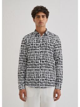 Banana Club - Rectangular Brushed Waffle Dobby White Shirt