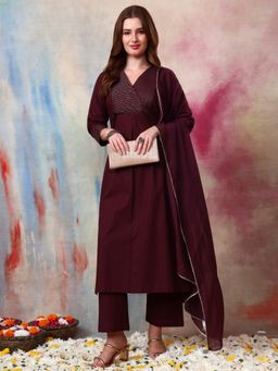Gahan - Women Maroon Cotton Slub Zari Work Kurta Pant with Dupatta