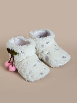 Hopscotch - Fluffy Pom Pom Booties White