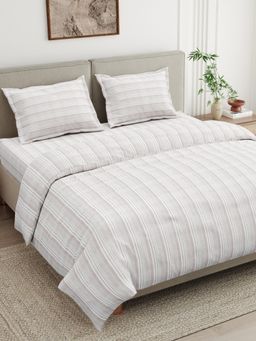 Haus & Kinder - 100% Premium Cotton 300 TC Flat Bedsheet with 2 Pillow Covers - Grey