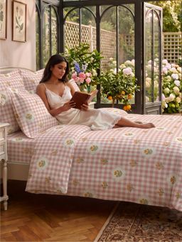 Haus & Kinder - 100% Cotton 186 TC Flat Bedsheet with 2 Pillow Covers - Pink