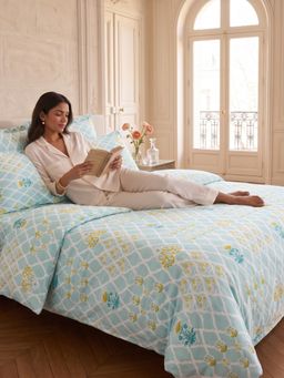 Haus & Kinder - 100% Cotton 186 TC Flat Bedsheet with 2 Pillow Covers - Blue