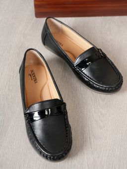 SCENTRA - Mila Black Cushioned Loafers