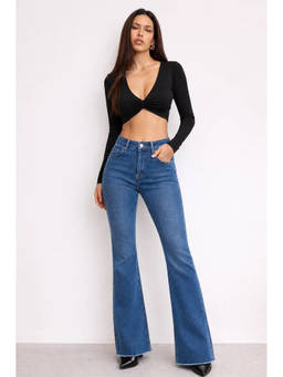 Off Duty India - Iconic Babe Raw Edge Bootcut Jeans - Blue