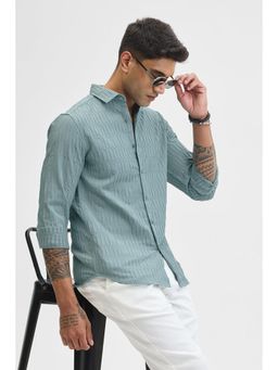 Snitch - Green Self Design Slim Fit Shirt