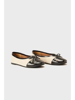 One Friday - Girls Cream Pu Leather Ballerina