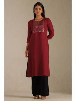Soch - Women Maroon Embellished Kurta