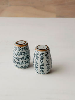 Ellementry - Ocean Hearts Ceramic Salt and Pepper Container for Dining Table