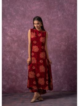Juniper - Women Red Floral Printed Kurta with Pant