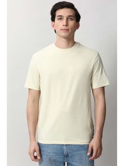 Peter England - Men Yellow Solid Round Neck T-Shirt