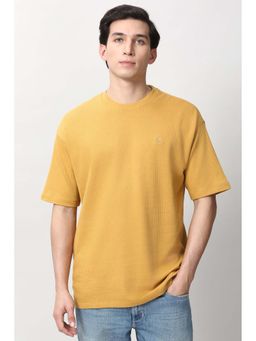 Peter England - Men Yellow Textured Round Neck T-Shirt