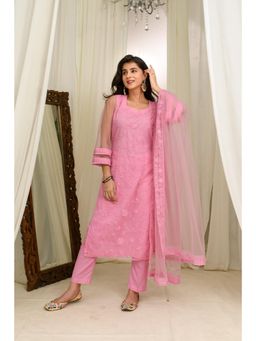 Label Shaurya Sanadhya - Pink Thread Work Kurta with Pant and Dupatta (Set of 3)