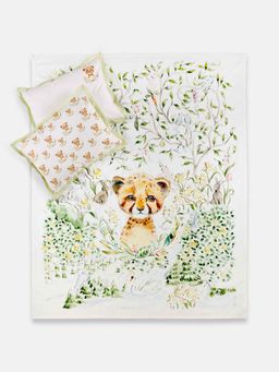 THE BABY TRUNK - Infant Multi-Color Little Leo Print Egyptian Cotton Bedsheet with 2 Pillow Covers