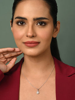 CLARA - 925 Silver Platinum Plated Necklace