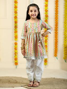 The Mom Store - Girls Chitrakatha Abstract Print Anarkali Kurta and Pyjama (Set of 2)