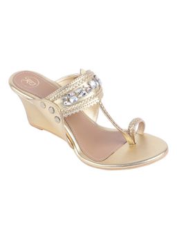 PREET KAUR - Gold Embellished Kolhapuri Wedges