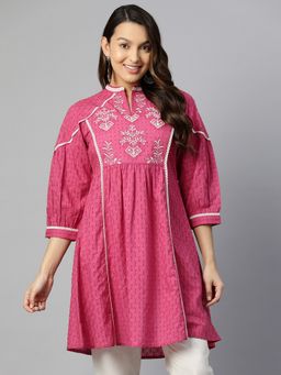 Nayam by lakshita - Mandarin Collar Embroidered Tunic