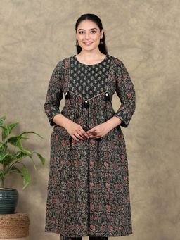 ARAMYA - Women Green Kantha Cotton A-Line Floral Print Kurta