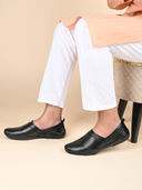 Black color option, Currently selected