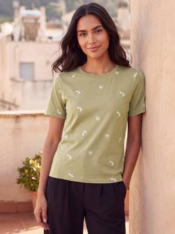 max - Women Green Embroidered T-Shirt