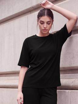 max - Women Black Ribbed Drop-Shoulder T-Shirt