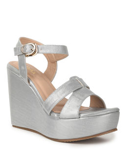VALIOSAA - Silver Party Textured Wedges