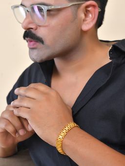 VOJ - Gold Plated Handcrafted Stainless Steel Linked Bracelet For Men