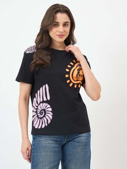 Madame - Black Printed T-Shirt