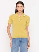 Yellow color option, Currently selected