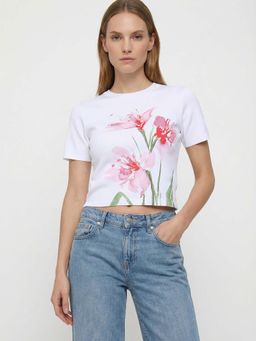Cover Story - Women Abbey White Floral Printed Crop T-shirt