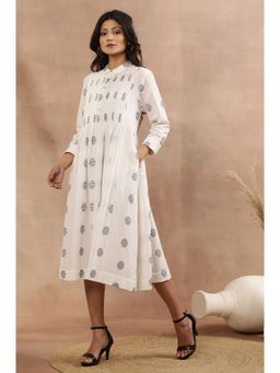W - XXXWomen White Polka Print Cotton Flarred Dress