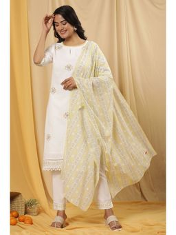 W - XXXWomen White Floral Print Cotton Kurta and Straight Pant with Dupatta (Set of 3)