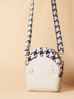 The Bicyclist - White Sling Bag with Detachable Strap