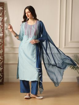 Globus - Women Round Neck Embroidered Yoke Straight Kurta With Pant And Dupatta
