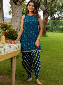 FASHOR - Bandhani And Leheriya Printed Straight Fit Short Kurti With Dhoti - Teal