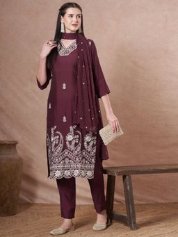 FASHOR - Floral Embroidered Straight Fit Kurta With Pant And Dupatta - Burgundy