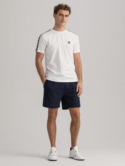 GANT - Men White Solid Regular Crew T-shirt