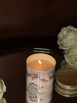 CasaGold - Pink Marbella Soy Wax Scented Candle Jar